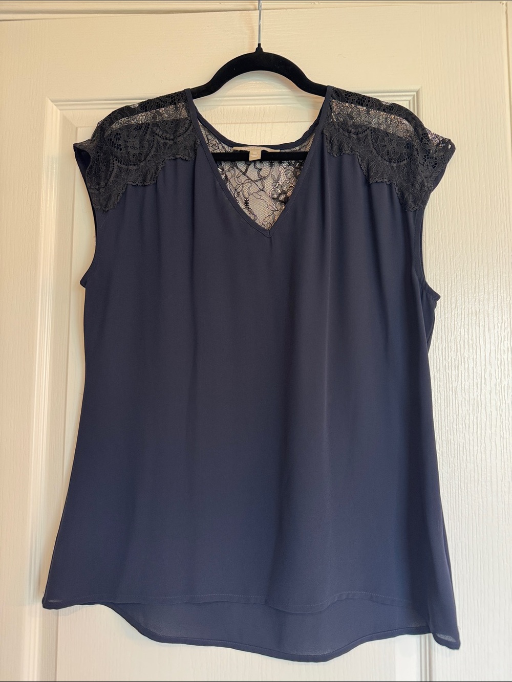 Banana Republic crepe and lace blouse